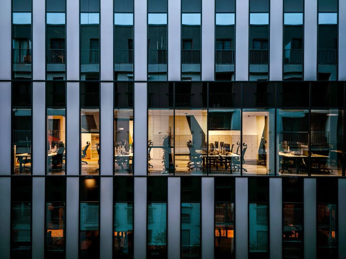 Commercial window services in Edmond, OK